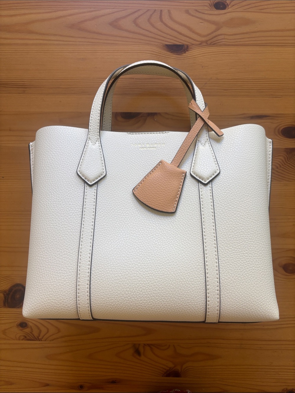 Women's Leather Tote Bag in Cream with Tan Accent